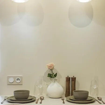 Ms Champs Elysées Avenue Parigi